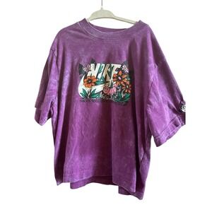 Nike Girl's Purple Tie Dye "Shoes Your Own Adventure" T Shirt Size Small